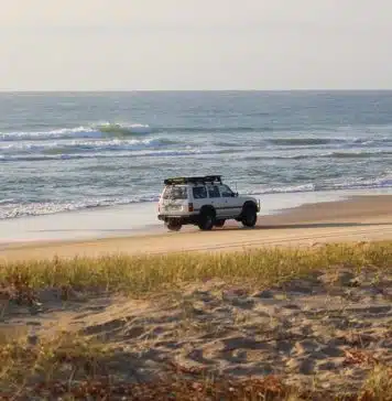 Location de 4×4 à K’gari (Fraser Island) en 2026 : itinéraire 2 jours et conseils