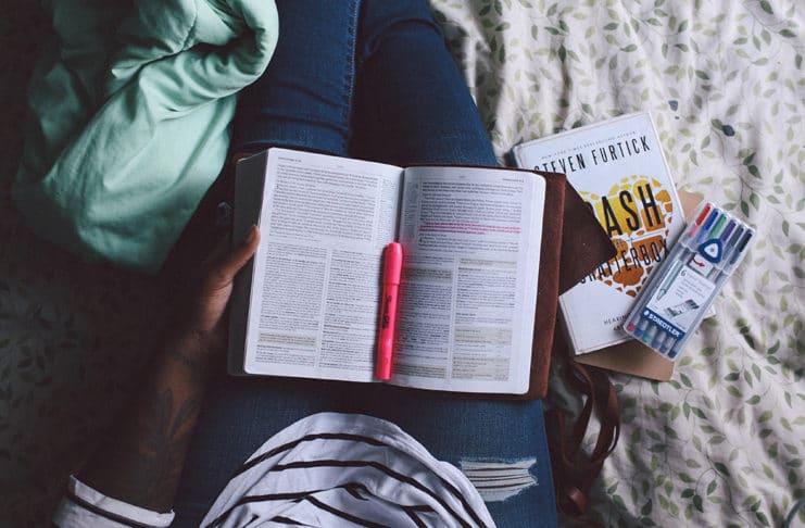 Comment améliorer son anglais ? Astuces & conseils