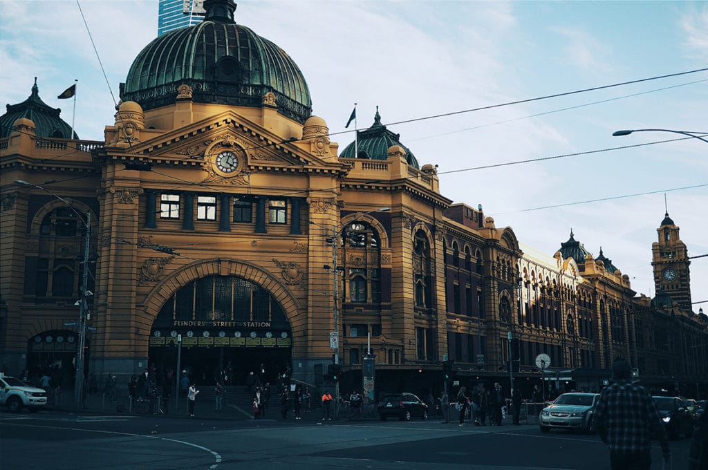 Gare centrale de Melbourne pour ceux qui arrivent dans la ville