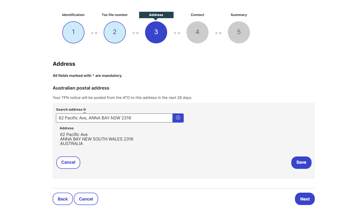 Image de presentation, comment entrer les données mobiles et adresse mail de la personne qui s'enregistre et créer son TFN