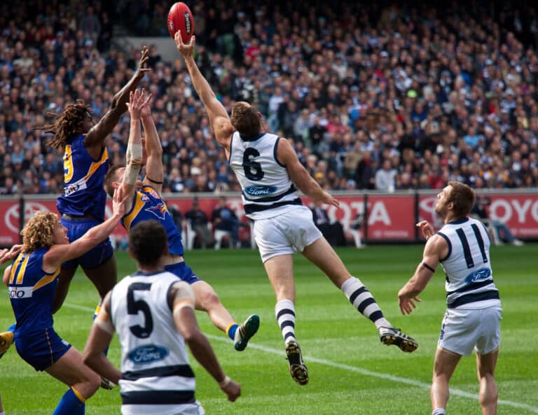 Le footy : les règles et l’histoire du football australien